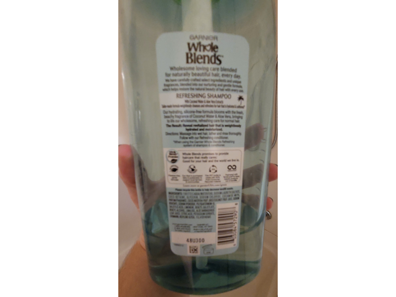Garnier Whole Blends Refreshing Shampoo, Coconut Water & Aloe Vera Extracts, 28 fl oz/828 mL