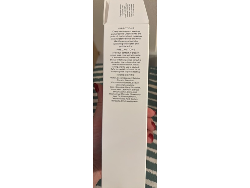 Medik8 Hydrating Rosemary Foam Gentle Cleanser, 5 fl oz/150 mL