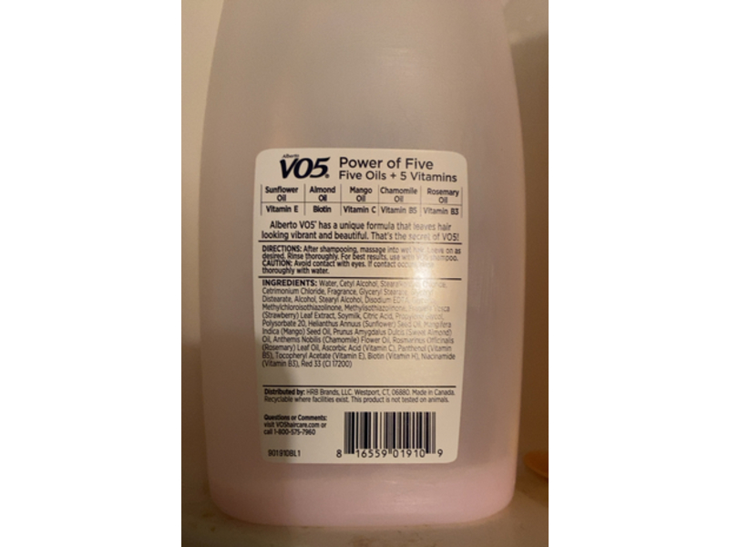 Vo5 Moisturizing Conditioner, Strawberries & Cream, 18 fl oz/532 mL
