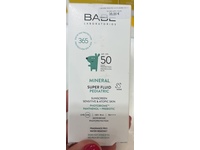 Laboratorios Babe Mineral Super Fluid Pediatric Sunscreen, SPF 50, 1.7 fl oz/50 mL - Image 3