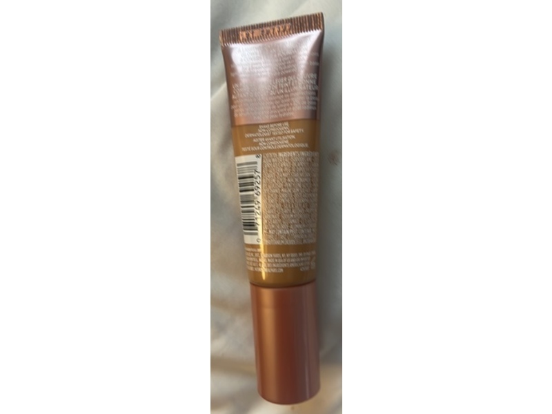 L'oreal Paris Lumi Le Glow Skin Tint Foundation, 220 Medium Warm, 0.84 fl oz/25 mL