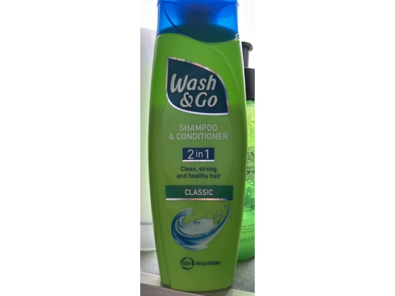 Wash & Go 2 In 1 Shampoo & Conditioner, Classic, 200 mL, Pack Of 9