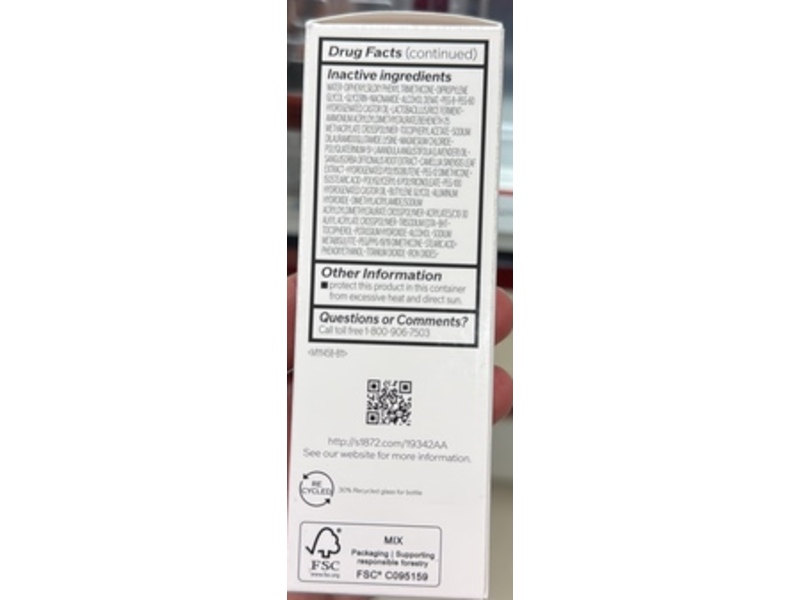 Shiseido RevitalEssence Skin Glow Foundation Sunscreen, SPF 30, 150 Lace, 1 fl oz/30 mL