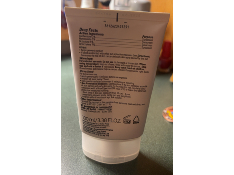 La Roche-Posay Toleriane Double Repair Face Moisturizer UV, SPF 30, 3.38 fl oz/100 mL