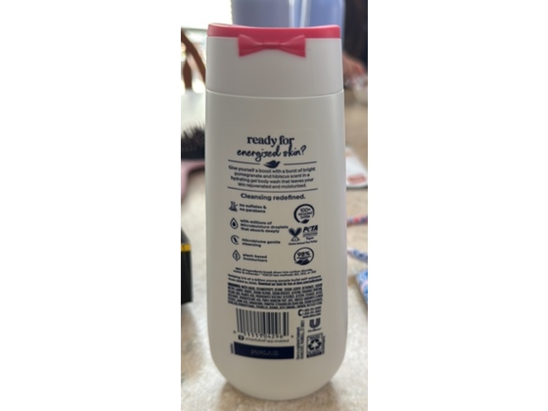 Dove Rejuvenating Body Wash, Pomegranate & Hibiscus, 11 fl oz/325 mL