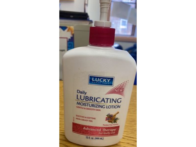 Lucky Super Daily Lubricating Moisturizing Lotion, Advanced Therapy, 15 fl oz/444 mL