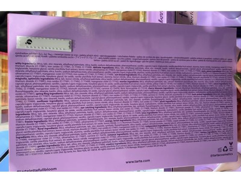 Tarte Amazonian Clay Eyeshadow Palette, 28 Count