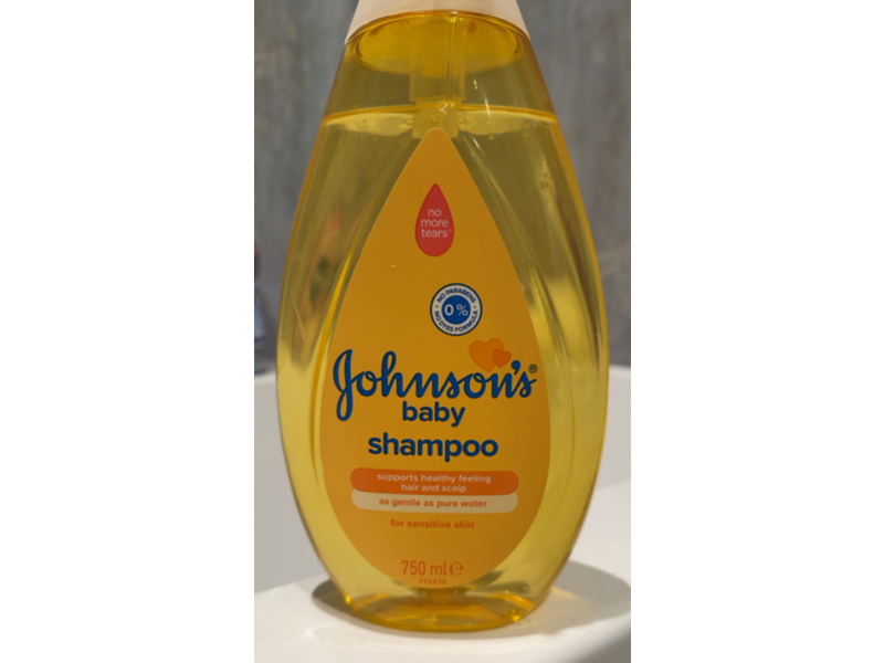 Johnson's Baby Shampoo, 750 mL