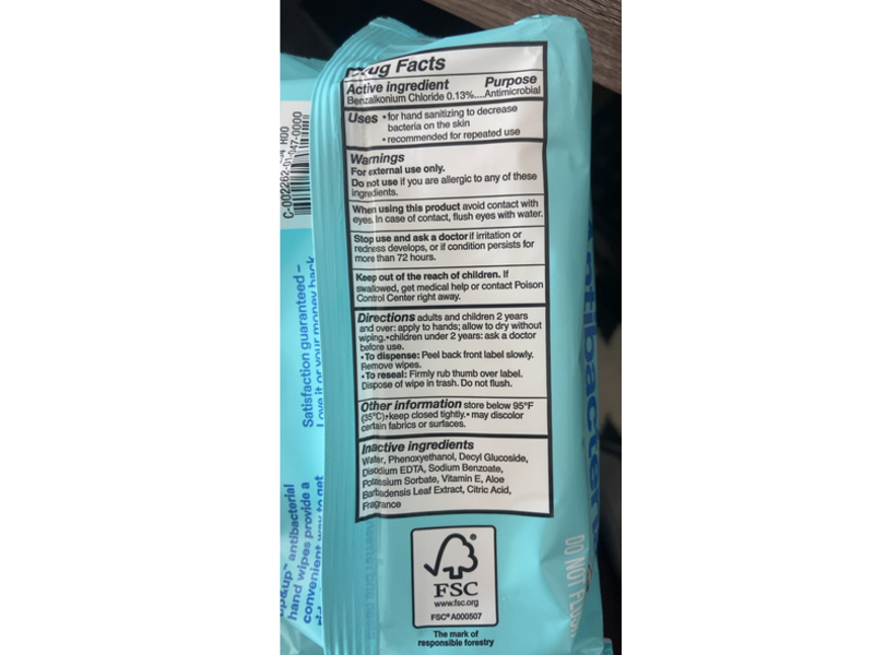 Up & Up Antibacterial Hand Wipes, Fresh Scent, 72 Count