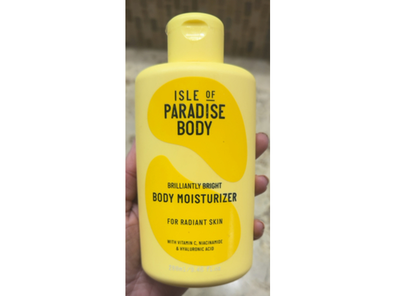 Isle Of Paradise Brilliantly Bright Body Moisturizer, 9.46 fl oz/280 mL