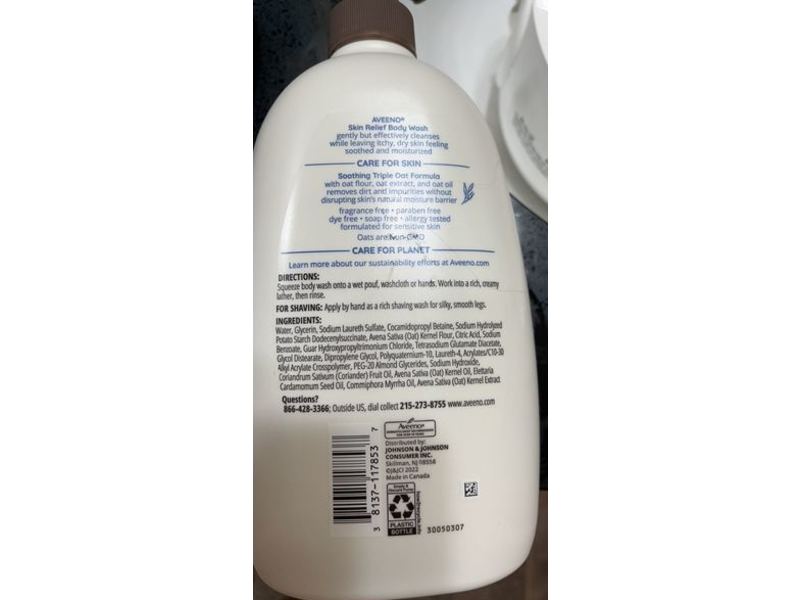Aveeno Skin Relief Body Wash, 975 mL