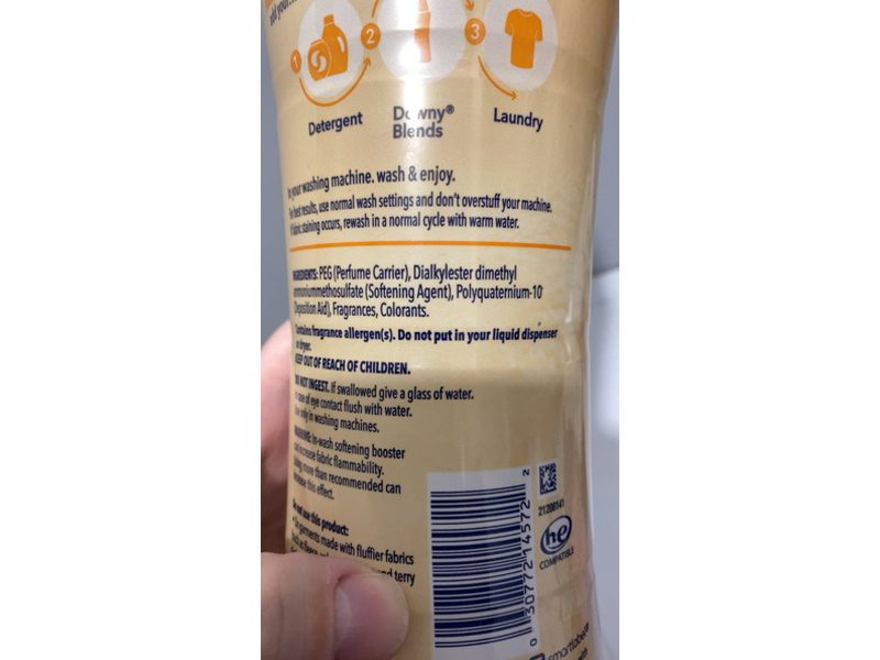 Downy Blends Soft & Fresh Laundry Softness & Scent Booster, Toasted Vanilla, 25.6 oz/725 g