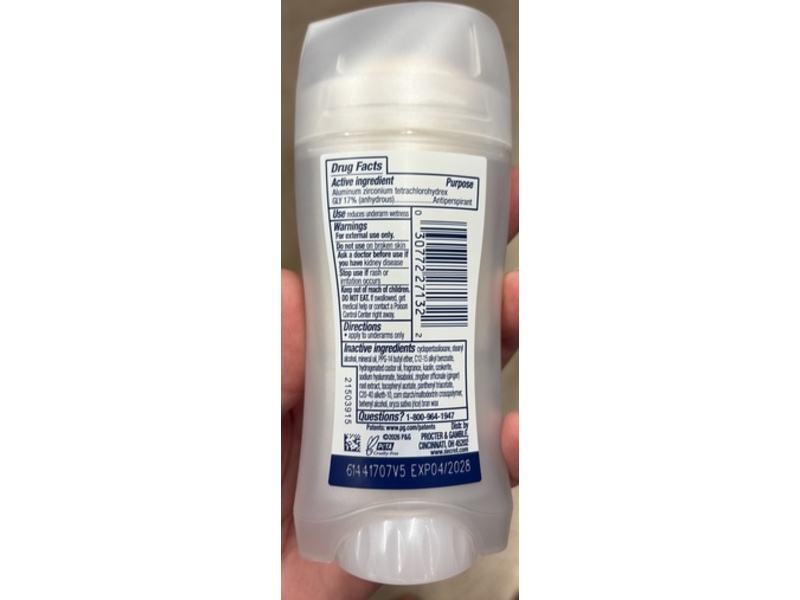 Secret Antiperspirant Deodorant, Berry Bright Scent, 2.6 oz//73 g