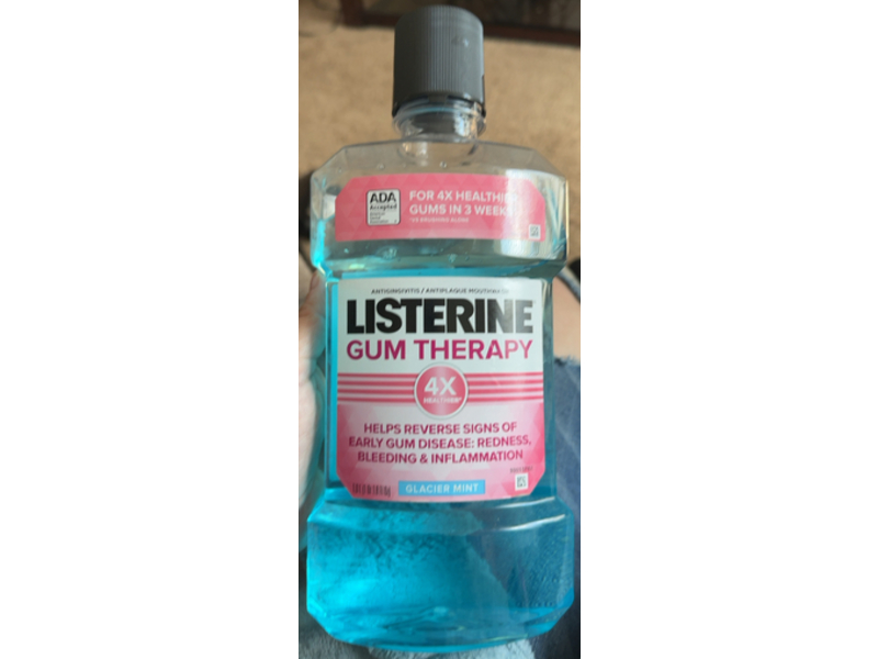 Listerine 4X Gum Therapy Antiplaque & Gingivitis Antiseptic Mouthwash, Glacier Mint, 1.8 fl oz/1 L