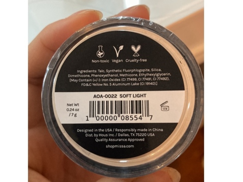 AOA Studio Perfect Setting Powder, Soft Light, 0.24 oz/7 g