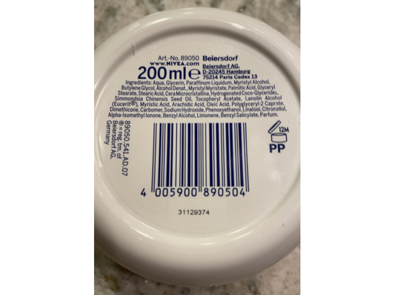 Nivea Refreshing & Moisturizing Cream, 200 mL