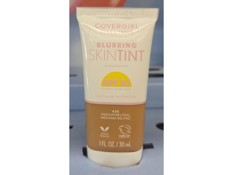 Cover Girl Blurring Skin Tint, 430 Medium Neutral, SPF 30, 1 fl oz/30 mL