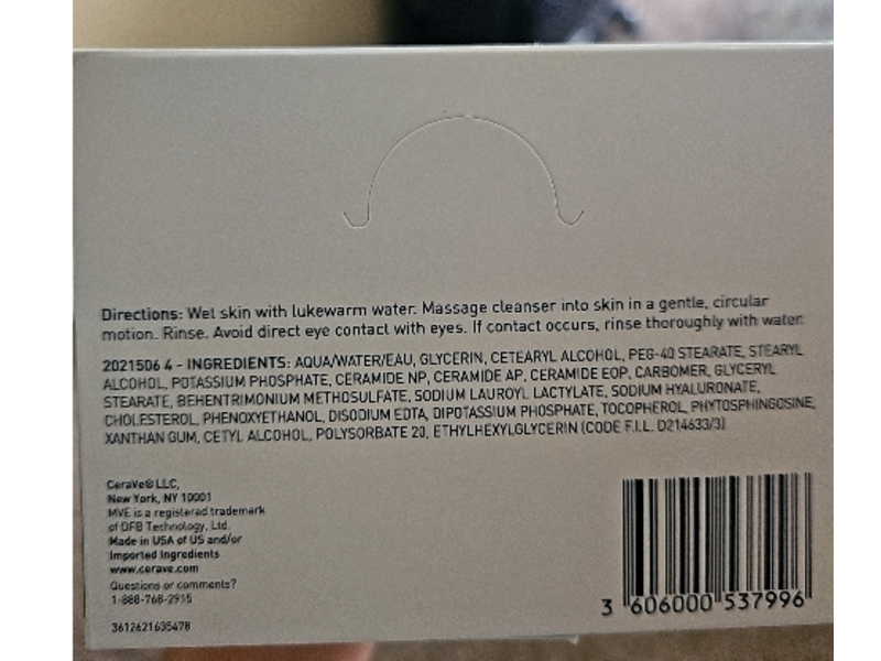 CeraVe Hydrating Cleanser, Normal To Dry Skin, 1 oz