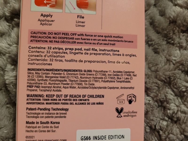 Dashing Diva Gloss Ultra Shine Gel Palette, Red, 32 Count