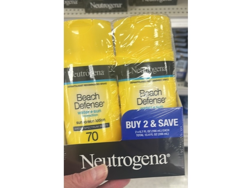 Neutrogena Beach Defense Sunscreen Lotion, SPF 70, 6.7 fl oz/198 mL, Pack Of 2