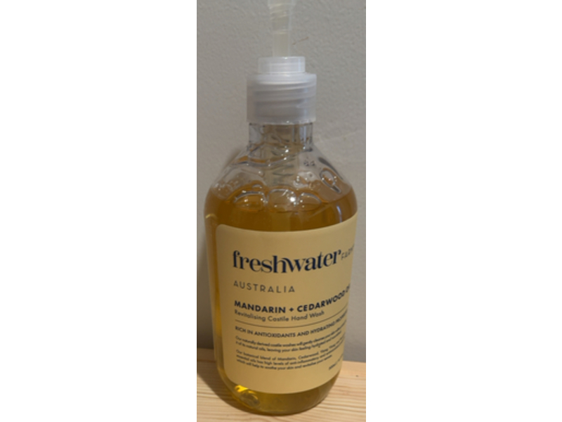 Freshwater Farm Australia Revitalising Castile Hand Wash, Mandarin+Cedarwood Oil, 16.9 fl oz/500 mL