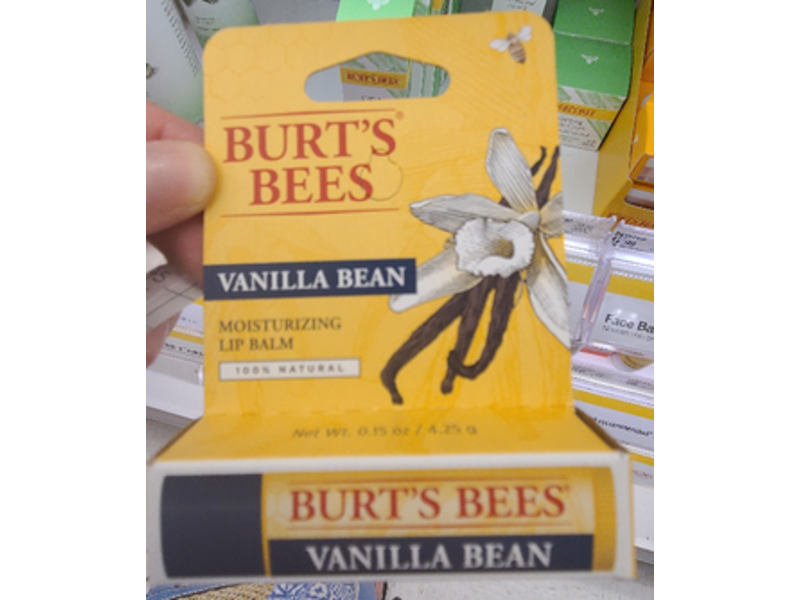 Burt's Bees Moisturizing Lip Balm, Vanilla Bean, 0.15 oz/4.25 g, 2 Count