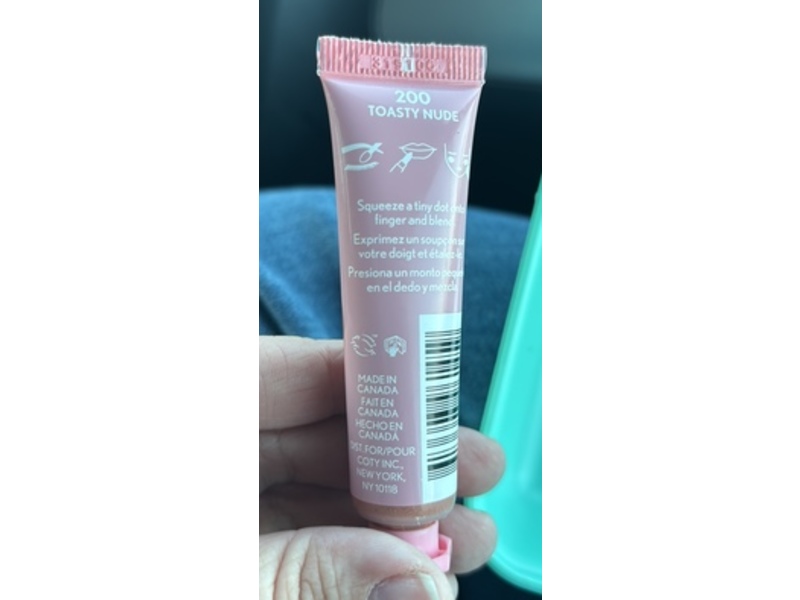 Covergirl Clean Fresh All Over Dewy Tint , 200 Toasty Nude, 0.33 fl oz/10 mL