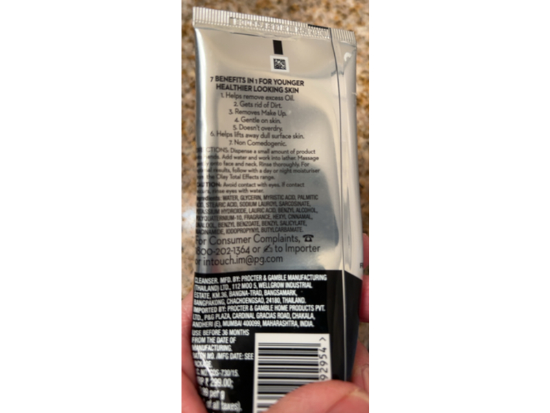 Olay Total Effects 7 in One Foaming Face Cleanser, 100 mL