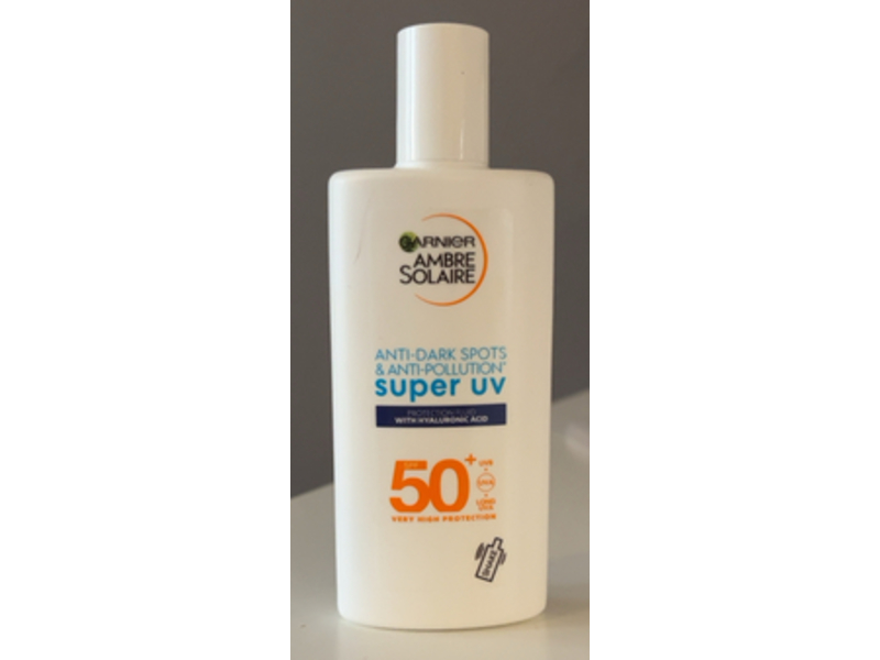 Garnier Ambre Solaire SPF 50+ Anti - Dark Spots & Anti - Pollution Uv Proctection, Hyaluronic Acid, 40 mL