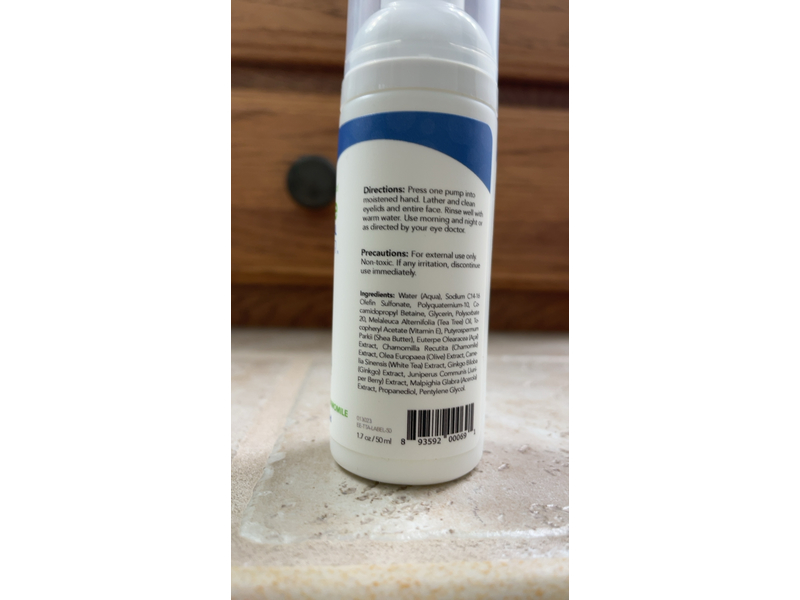 Eyeeco TeaTree Eyelid & Facial Cleanser, 1.7 oz/50 mL