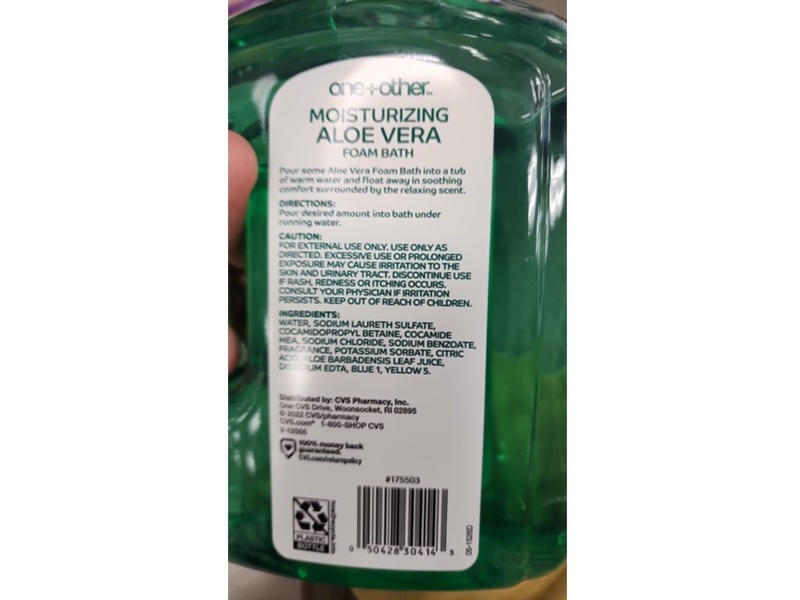 One+Other Moisturizing Aloe Vera Foam Bath, 48 fl oz/1.4 L