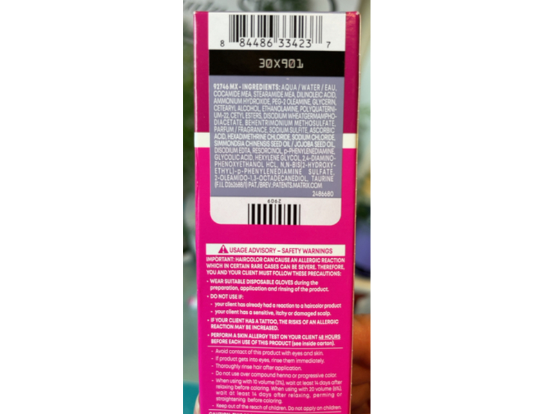 Matrix SoColor Pre-Bonded Permanent Hair Color, Medium Blonde Ash Ash-8AA, 3 oz/85 mL