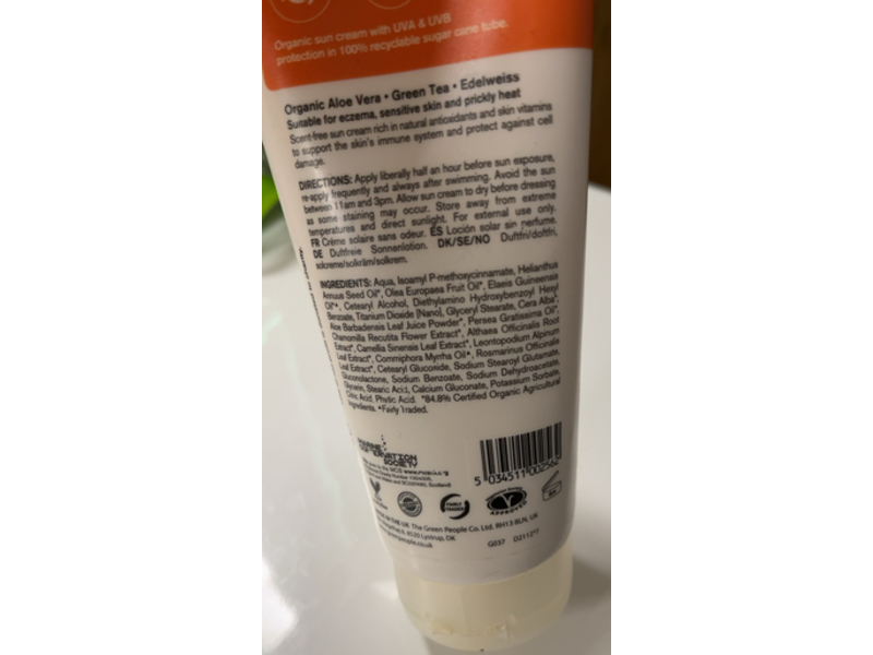 Green People Natural Sun Cream, Sensitive Skin, SPF 30, 6.7 fl oz/200 mL