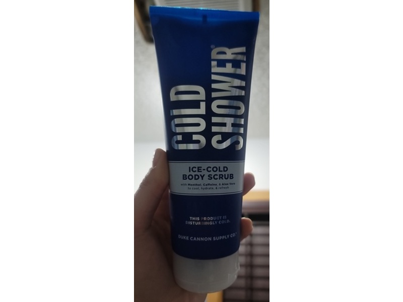 Duke Cannon Supply Co. Cold Shower Ice-Cold Body Scrub, Menthol + Caffeine & Aloe Vera, 8 fl oz