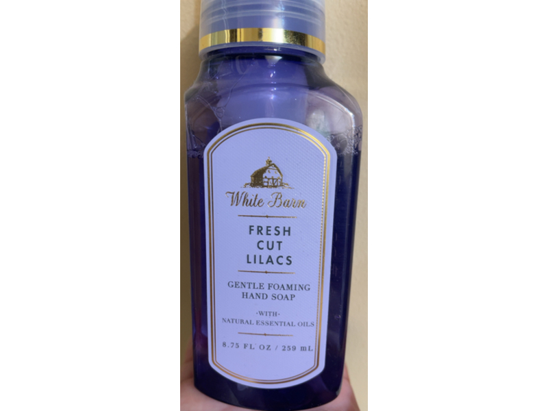 White Barn Gentle Foaming Hand Soap, Fresh Cut Lilacs, 8.75 fl oz/259 mL