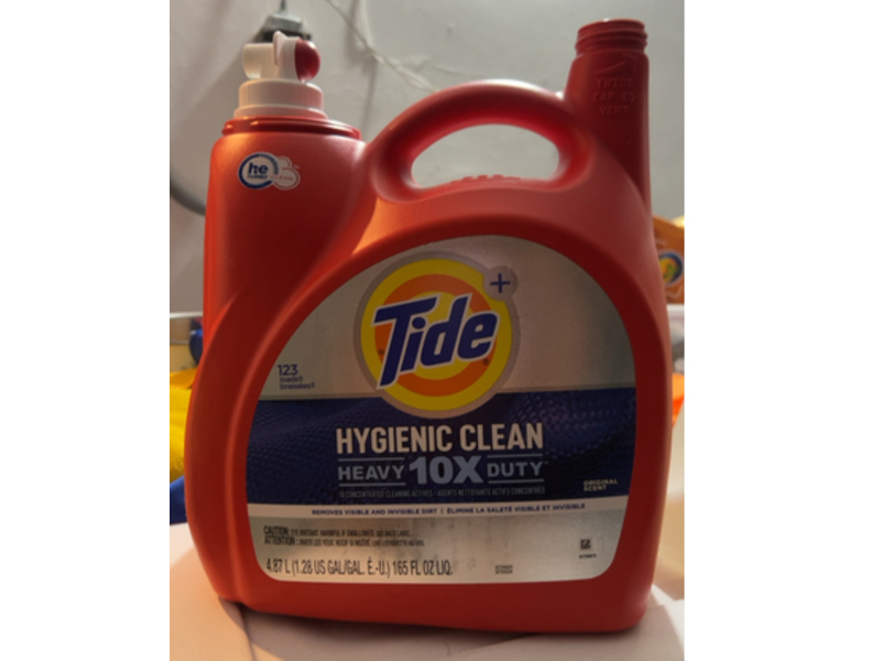 Tide Hygienic Clean Heavy 10x Duty Liquid Laundry Detergent, Original, 123 Loads, 165 fl oz/4.87 L