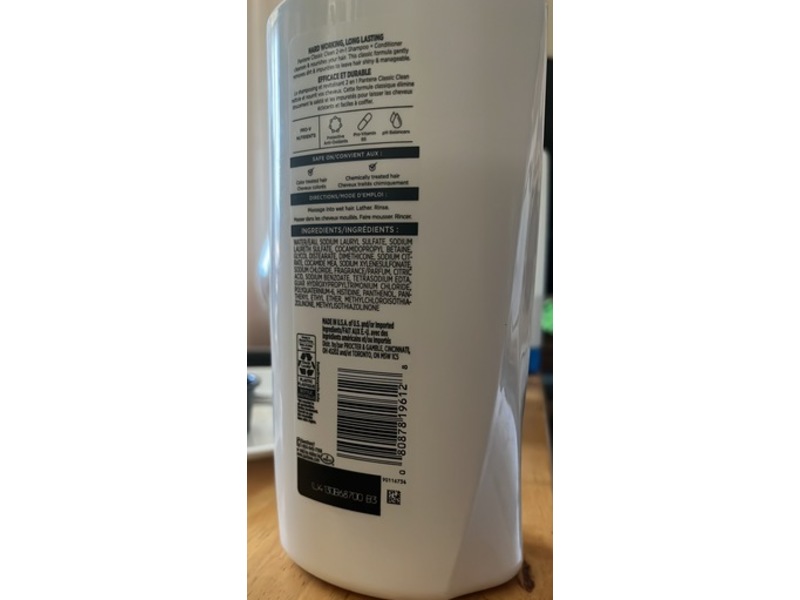 Pantene PRO-V Classic Clean 2-In-1 Shampoo + Conditioner, 27.7 fl oz/820 mL