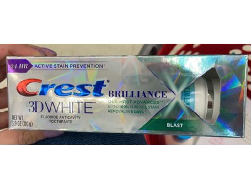 Crest 3D white Fluoride Anticavity Toothpaste, Blast, 3.9 oz/110 g