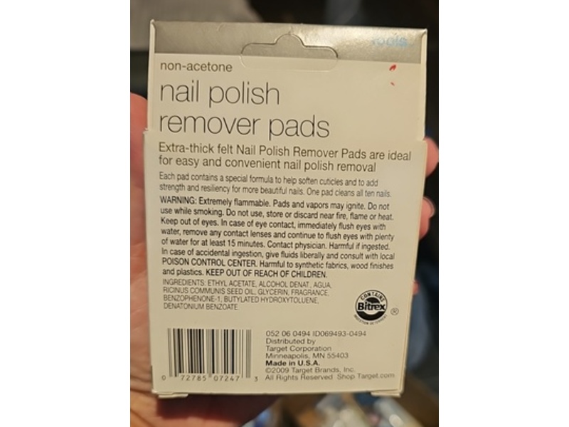 Studio Tools Non-Acetone Nail Polish Remover Pads, 6 Count