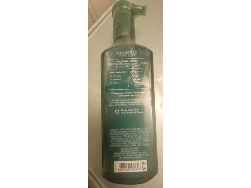 Bath & Body Works Raspberry Green Tea Cleansing Gel Hand Soap, Natural Essential Oils, 8 fl oz/236 mL, Pack Of 2
