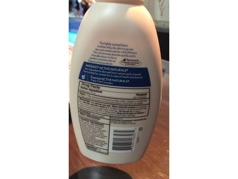 Aveeno Skin Relief Gentle Scent Lotion, Nourishing Coconut, 12 fl oz/354 mL