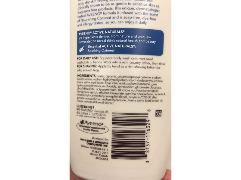 Aveeno Skin Relief Body Wash, Coconut Scent, 18 fl oz/532 mL