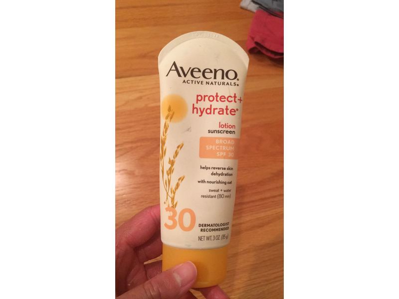 Aveeno Active Naturals Protect + Hydrate Sunscreen Lotion, SPF 30, 3 oz