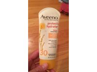 Aveeno Active Naturals Protect + Hydrate Sunscreen Lotion, SPF 30, 3 oz - thumbnail 2