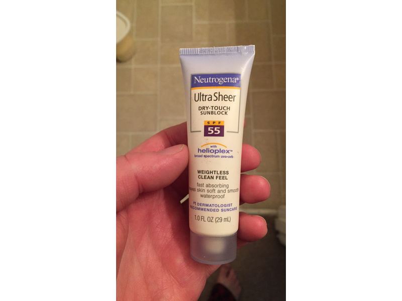 Neutrogena Ultra Sheer Dry-Touch Sunblock Sunscreen, SPF 55, 1 fl oz/29 mL