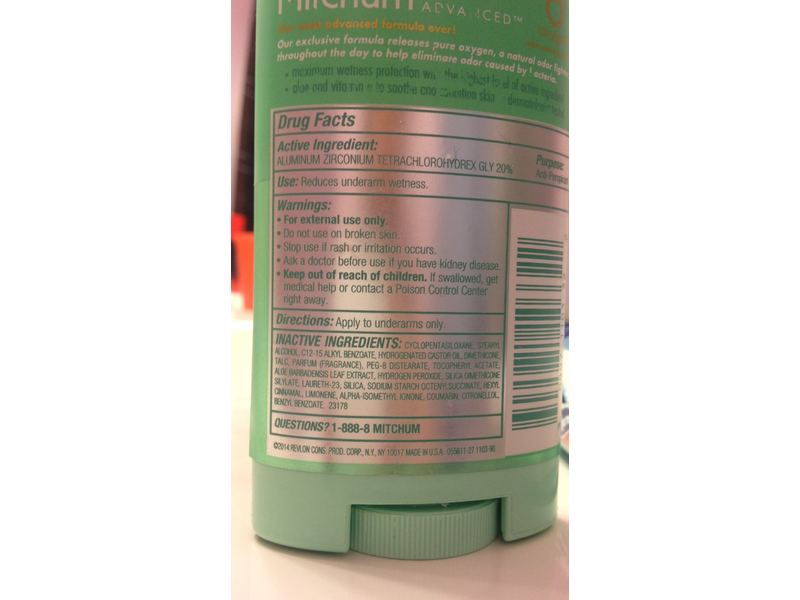 Mitchum Women Advanced Oxygen Antiperspirant & Deodorant, Invisible Solid Pure Fresh Scent, 2.7 oz (Pack of 3)