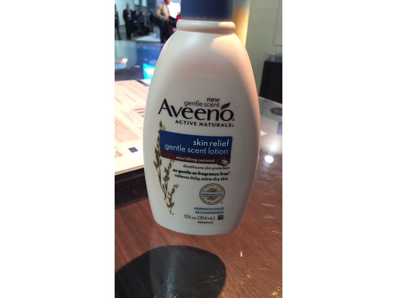 Aveeno Skin Relief Gentle Scent Lotion, Nourishing Coconut, 12 fl oz/354 mL