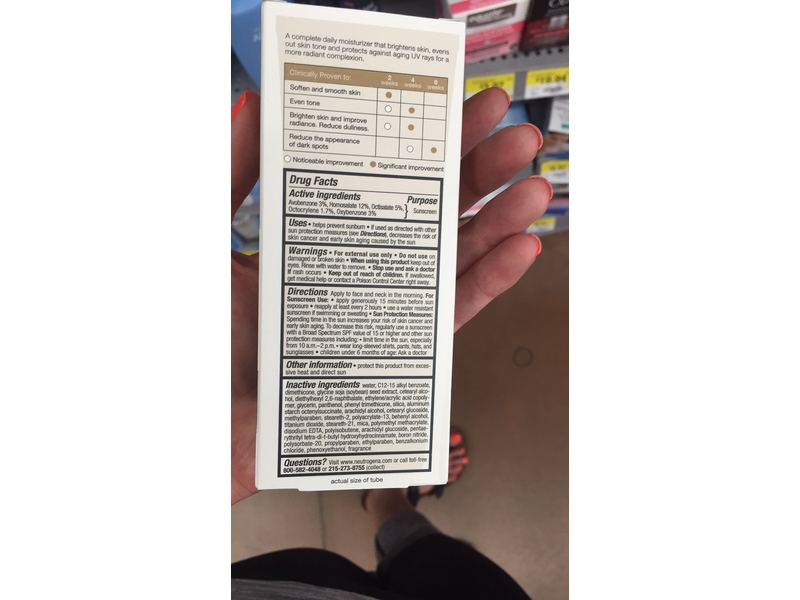 Neutrogena Visibly Daily Moisturizer, SPF 30, 1.7 fl oz/50 mL