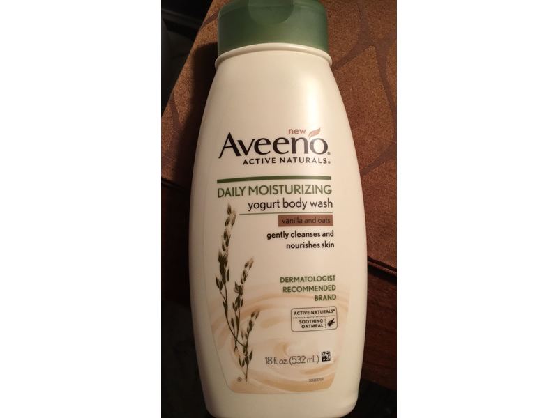 Aveeno Daily Moisturizing Yogurt Body Wash, 18 fl oz/532 mL